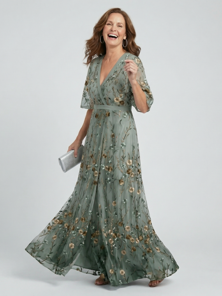 Selora | Vestido maxi con halter y flores
