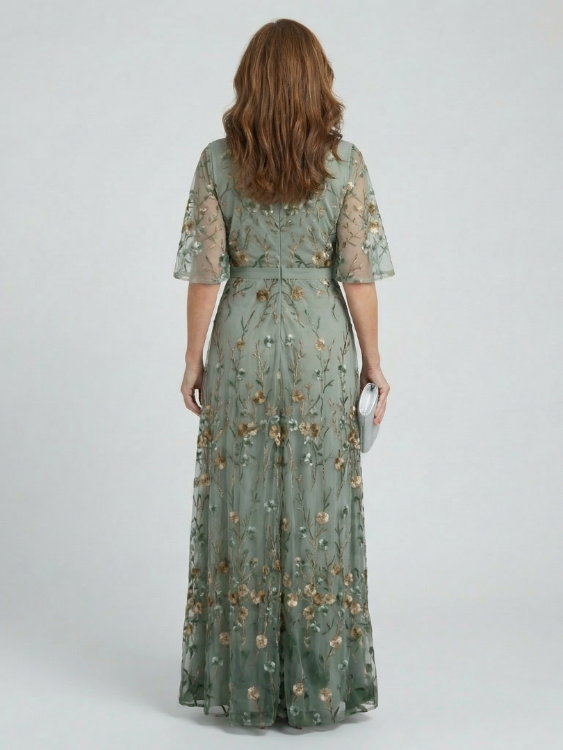 Selora | Vestido maxi con halter y flores