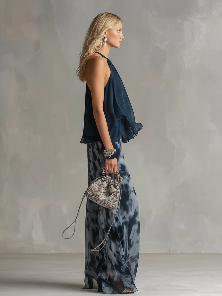 Chloé | Елегантен комплект с висока яка в тъмносиньо и широки панталони с принт