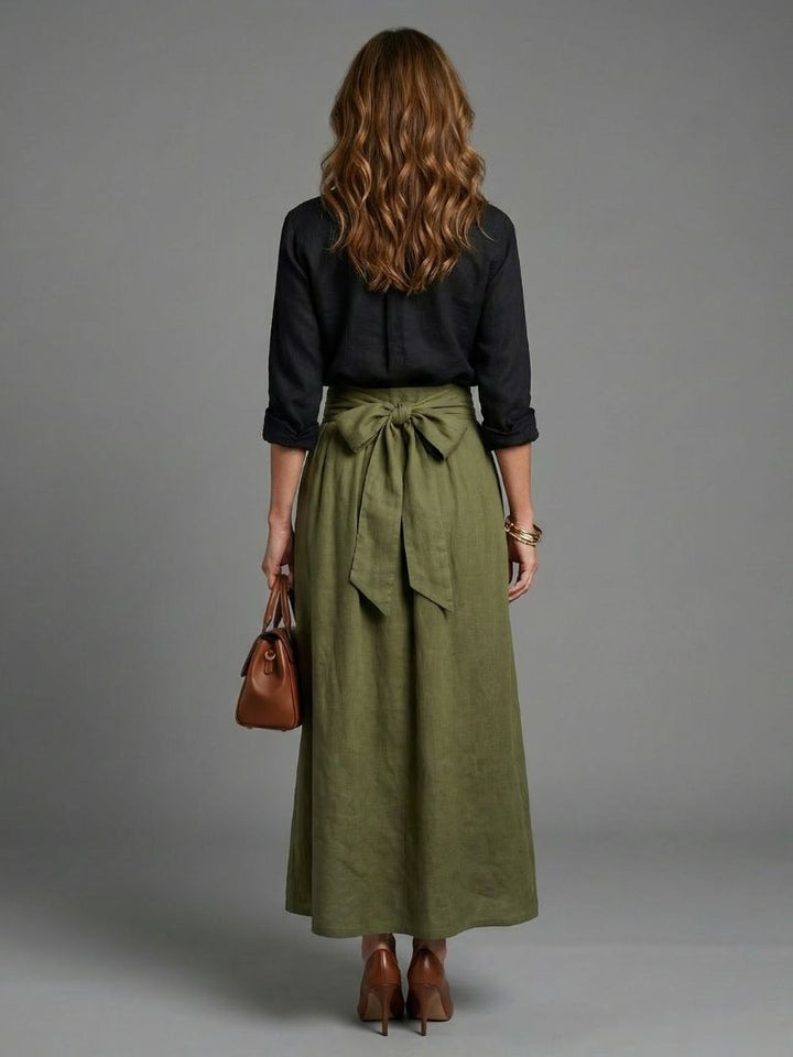 Wera | Conjunto de dos piezas Blusa negra Falda midi color oliva
